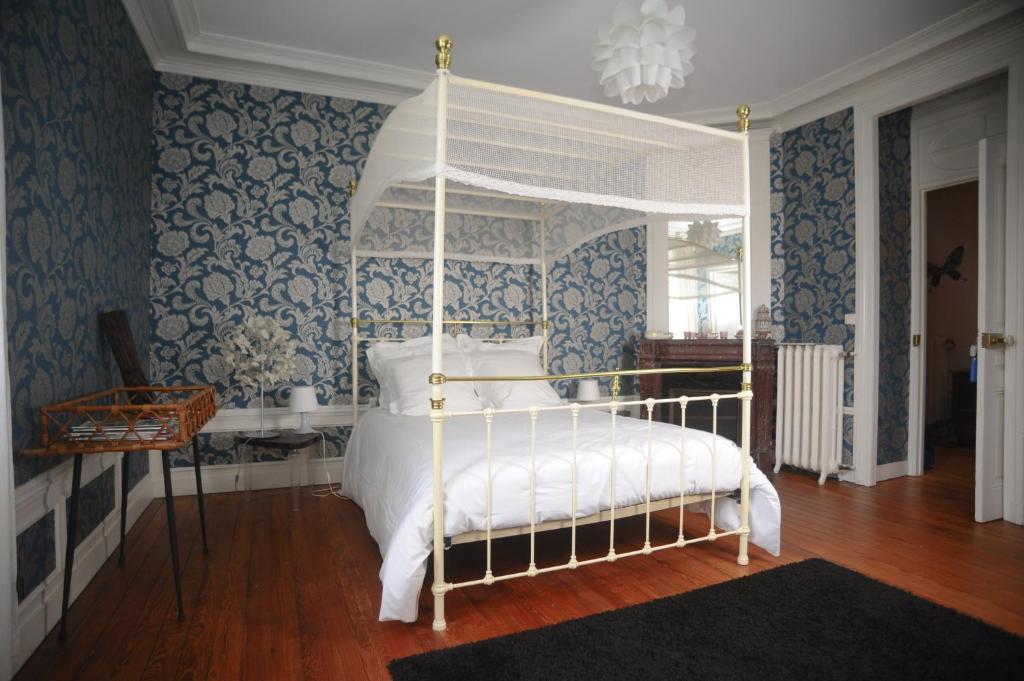 Chateau De Bertreville B&B 객실 사진